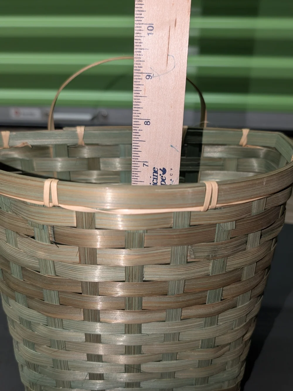 Boho Bamboo Wall Pocket Basket Hanging Planter Green Woven Wood Farmhouse NWT